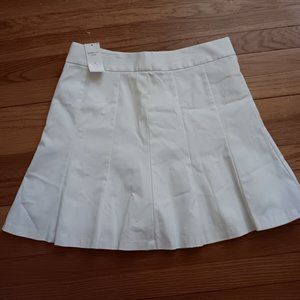 Banana Republic White Pleated Skirt Size 6